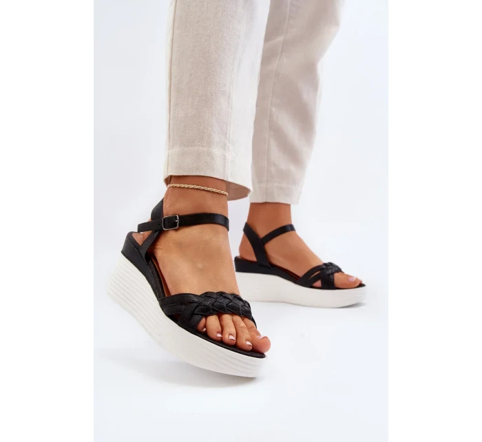 Černé sandály na klínu Esinna Černé sandály na klínu Esinna