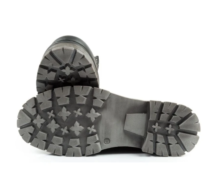 Wrangler Allan Mid pánské boty sable boots smart leather black