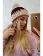 Dámská čepice Kinga K297 černá+červená+béžová Dámská čepice Kinga K297 černá+červená+béžová