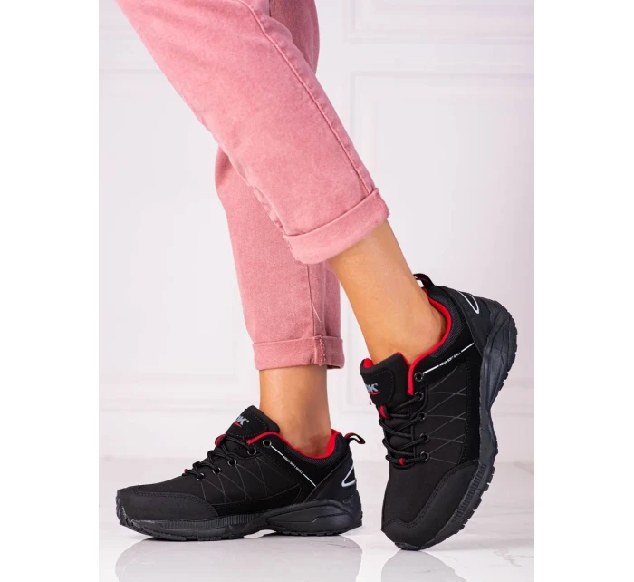 Krásné černé  trekingové boty dámské bez podpatku