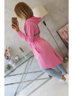 Delší zadní plášť světle růžový Delší zadní plášť světle růžový