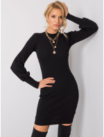 Černé šaty od Cally RUE PARIS