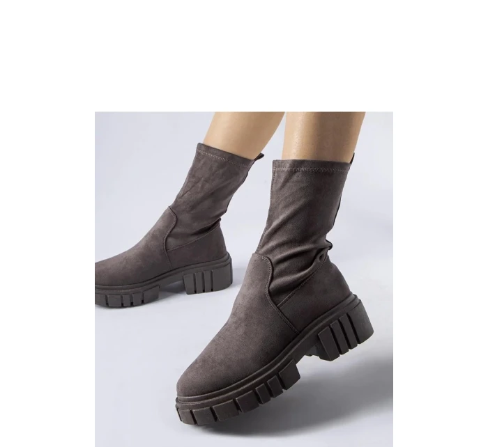 Boty model 206503 Solea Boty model 206503 Solea