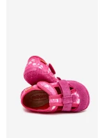 Dětské papuče na suchý zip – růžové Reathiana (s motivem srdíček) Dětské papuče na suchý zip – růžové Reathiana (s motivem srdíček)