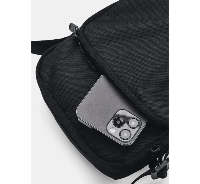 Vak Under taška model 20327818 - Under Armour