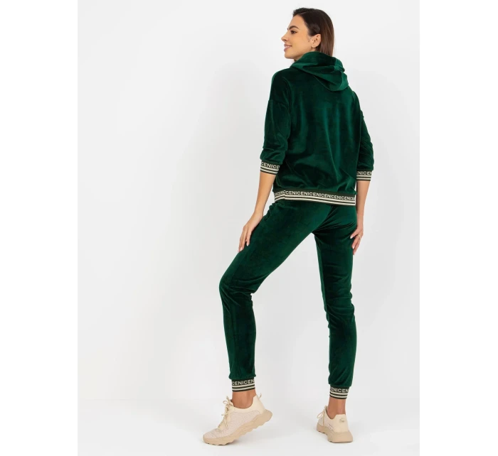 Souprava RV KMPL 8286.40 tmavě zelená Souprava RV KMPL 8286.40 tmavě zelená