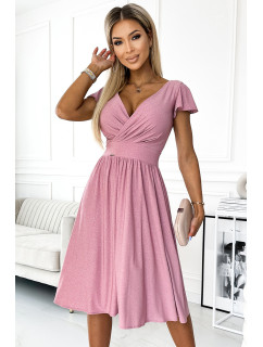 MATILDE - Dámské šaty v pudrově růžové barvě s brokátem, výstřihem a krátkými rukávy 425-2