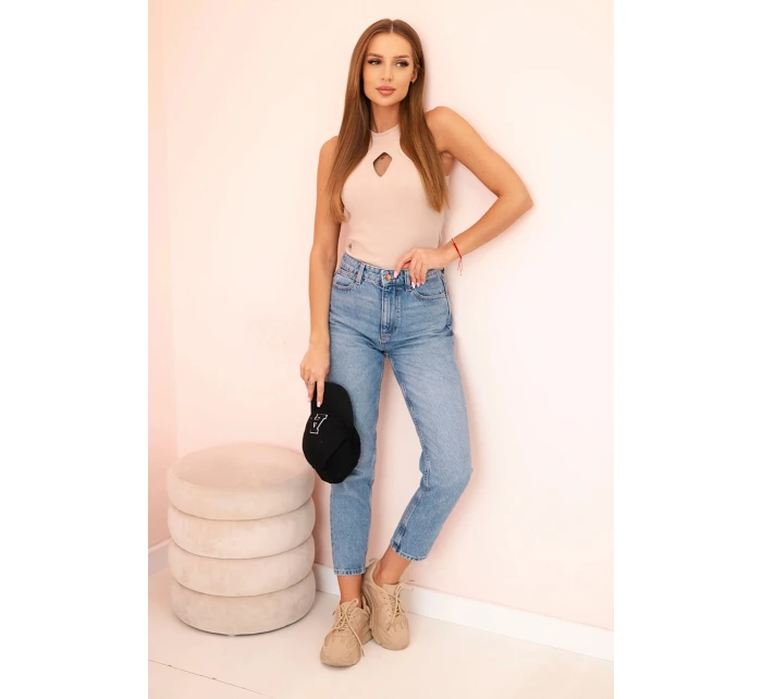 Dámská blůza s výstřihem a ozdobnou sponou model 21217863 - K-Fashion