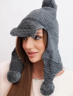 Dámská zimní čepice s vlnou, kšiltem a bambulemi K475 grafitová