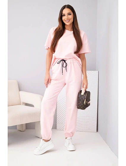 Dámský bavlněný komplet: tričko s krátkým rukávem a teplákové kalhoty pudrově růžová