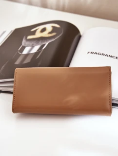 Eko Kůže Hladká Dámská Peněženka Tmavě Béžová model 21682001 - Boto