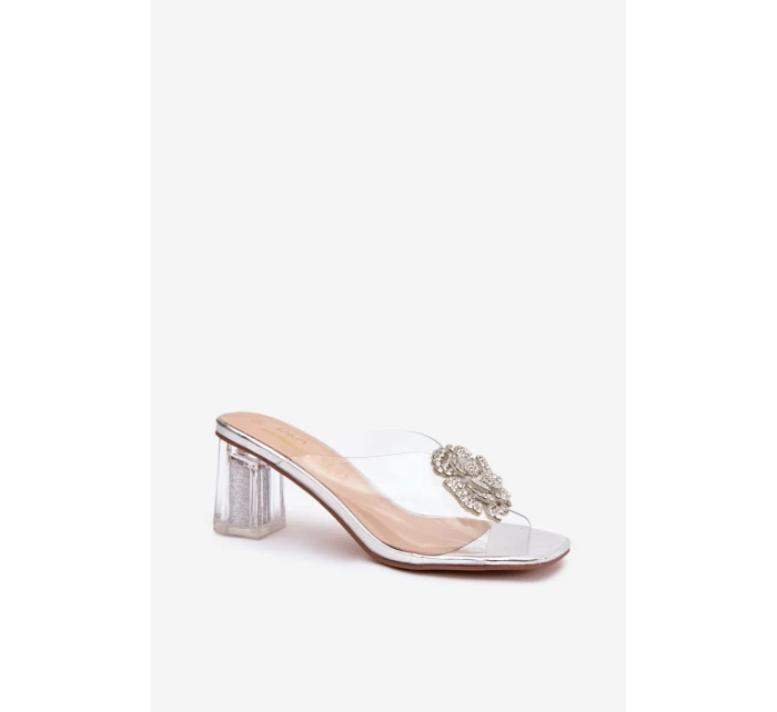 Klapky na podpatku model 225136 Step in style