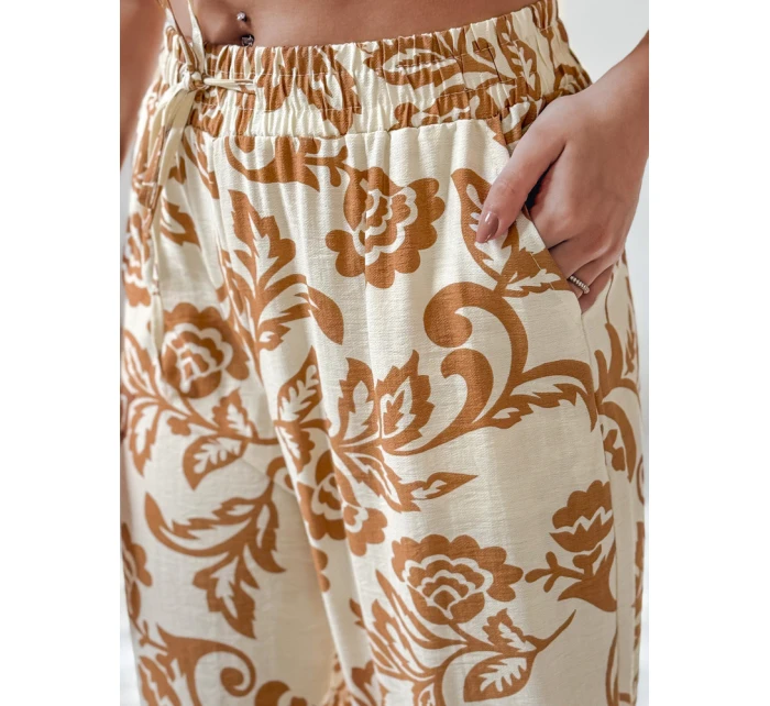 Dámské květované kalhoty s širokými nohavicemi camel Dstreet model 21987398 - FashionStreet