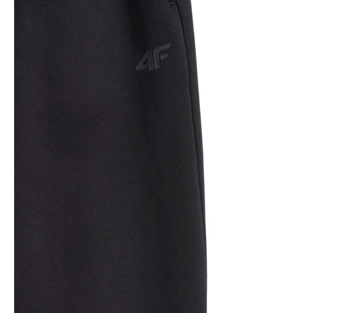 Pánské kalhoty 4F CAS M1140 tmavě černé 4FWMM00TTROM1140 20S Pánské kalhoty 4F CAS M1140 tmavě černé 4FWMM00TTROM1140 20S