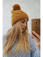 Fleecová čepice hořčicová model 18751361 - K-Fashion Fleecová čepice hořčicová model 18751361 - K-Fashion