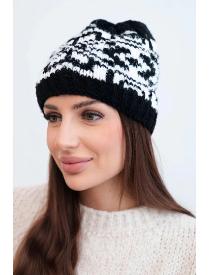 Dámská zimní vlněná čepice s ozdobnými krystalky K399 černá