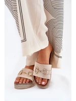 Dámské Klapky Na Platformě Se Zlatou Dekorací A Béžové model 21689922 - Boto Dámské Klapky Na Platformě Se Zlatou Dekorací A Béžové model 21689922 - Boto