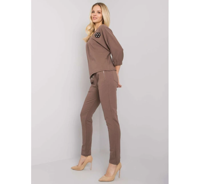 Souprava RV KMPL 7363.25P hnědá Souprava RV KMPL 7363.25P hnědá