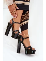 Dámské sandály na vysokém podpatku a platformě lakované černé model 21688886 - Boto Dámské sandály na vysokém podpatku a platformě lakované černé model 21688886 - Boto