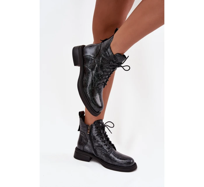 Lakované kožené dámské boty na podpatku D&A – tmavě modré Lakované kožené dámské boty na podpatku D&A – tmavě modré