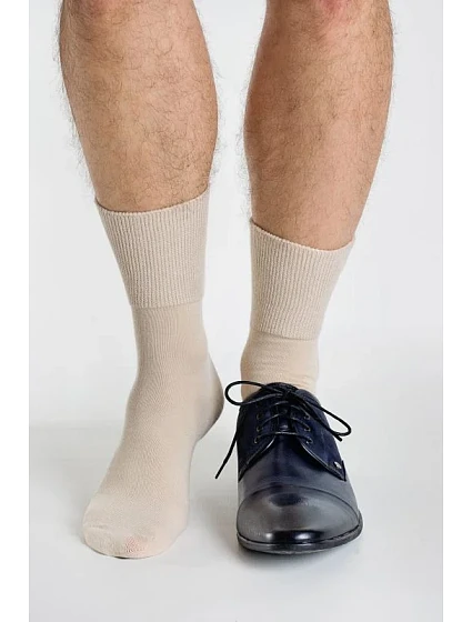 netlačící ponožky Regina model 8254136 - Regina Socks netlačící ponožky Regina model 8254136 - Regina Socks
