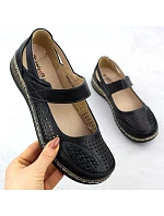 Dámské prolamované polobotky na suchý zip černé Unisoft 7026 Dámské prolamované polobotky na suchý zip černé Unisoft 7026