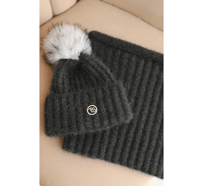 Dámský zimní komplet s bambulí a nákrčníkem grafitový