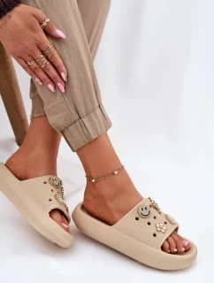 Dámské pěnové pantofle s ozdobnými připínkami Vinceza – béžové