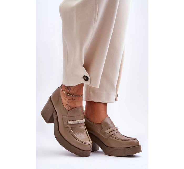 Kůže Polobotky Na Sloupku S Ozdobou Tmavě Béžové model 21630024 - Boto