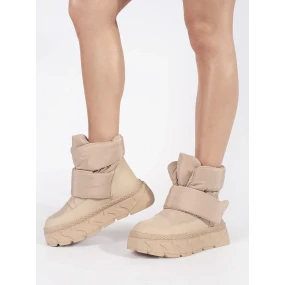 Krásné hnědé dámské  sněhule platforma