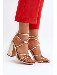 Sandály na podpatku model 193938 Step in style