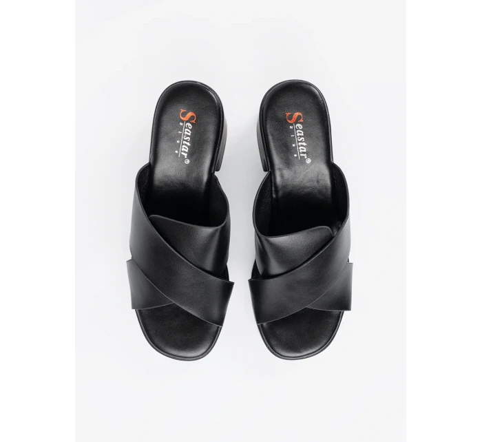 Módní dámské  nazouváky černé na širokém podpatku