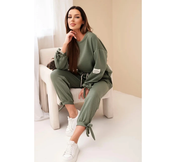 Dámská souprava z viskózy s khaki vázáním barva masełkowa Dámská souprava z viskózy s khaki vázáním barva masełkowa