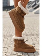 Semišové dámské zimní boty s ozdobnými prošitími Big Star SS274373 Camel Semišové dámské zimní boty s ozdobnými prošitími Big Star SS274373 Camel