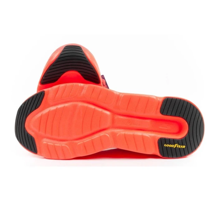 Běžecké boty Skechers Go Run M 220908/CRL Běžecké boty Skechers Go Run M 220908/CRL