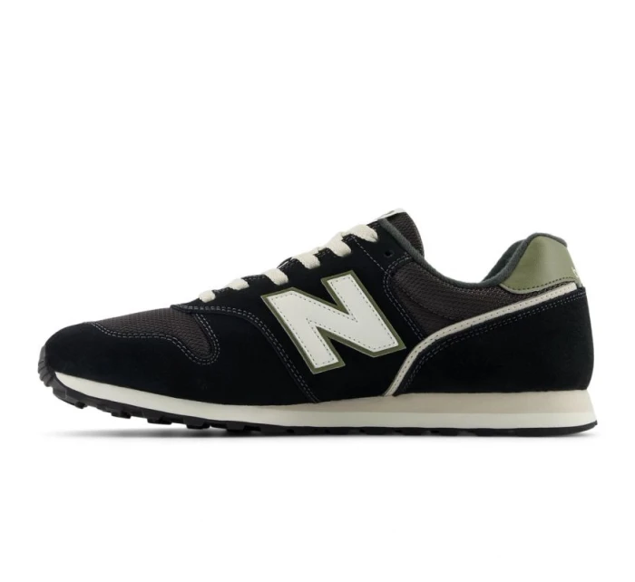 Buty sportowe unisex model 20522604 dámské - New Balance Buty sportowe unisex model 20522604 dámské - New Balance