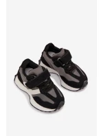 Dětské sportovní boty na suchý zip Miranda – černé Dětské sportovní boty na suchý zip Miranda – černé