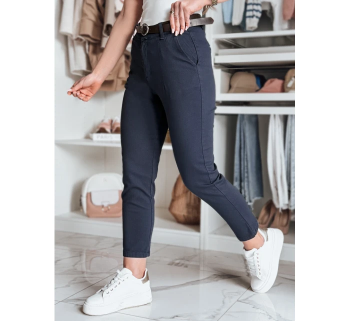 Dámské kalhoty slim fit s páskem navy blue model 21986229 - Dstreet Dámské kalhoty slim fit s páskem navy blue model 21986229 - Dstreet