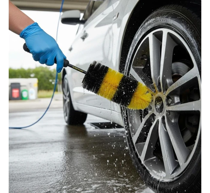 KARTÁČ NA ČIŠTĚNÍ KOL DUNLOP DLOUHÝ 46 CM