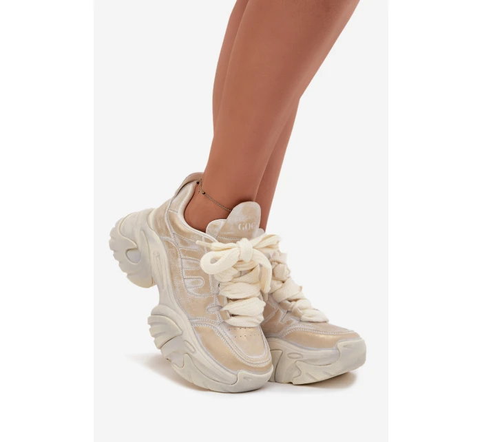 Kožené dámské tenisky SS2N4009 zlaté - GOE Kožené dámské tenisky SS2N4009 zlaté - GOE