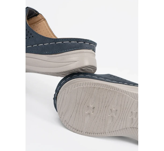 Jedinečné  nazouváky dámské modré na plochém podpatku