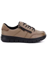 Dámské kožené polobotky na platformě, béžové, model 22343089 - VINCEZA