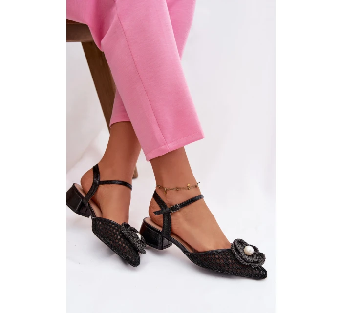 Dámské sandály na klínku s ozdobným detailem Černé Vionessa Dámské sandály na klínku s ozdobným detailem Černé Vionessa