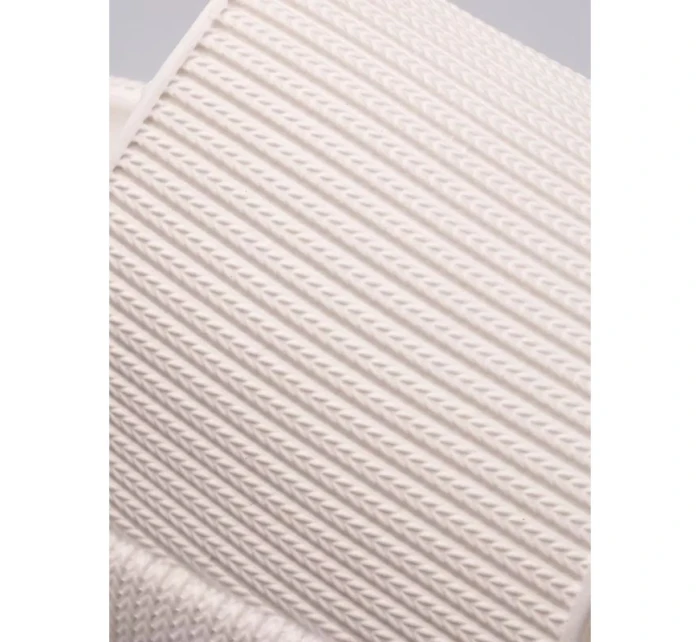 Dámské pěnové žabky na model 21811947 - Outhorn Dámské pěnové žabky na model 21811947 - Outhorn