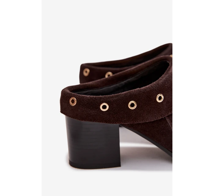 Semišové dámské sandály na podpatku D&A model 22031840 čokoládové - S.Barski