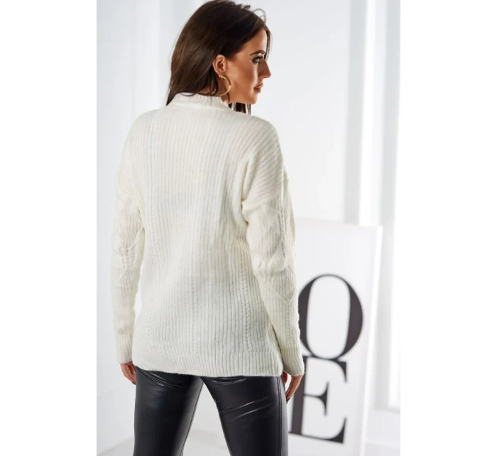 Svetr model 18970341 přes hlavu s módní vazbou ecru - K-Fashion Svetr model 18970341 přes hlavu s módní vazbou ecru - K-Fashion
