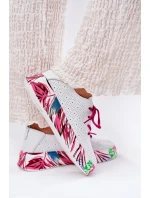 Dámské Kožené Sneakersy Na Vzorované Platformě model 21691905 Bílé - VINCEZA