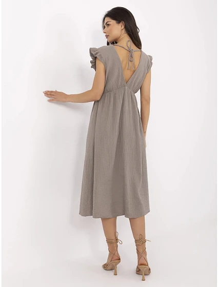 Sukienka MI SK model 21133026 ciemny bezowy - FPrice Sukienka MI SK model 21133026 ciemny bezowy - FPrice