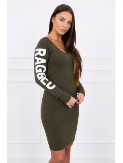 Otrhané khaki šaty