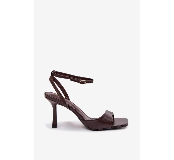 Dámské sandály na podpatku Eko kůže čokoládové Brisora Dámské sandály na podpatku Eko kůže čokoládové Brisora